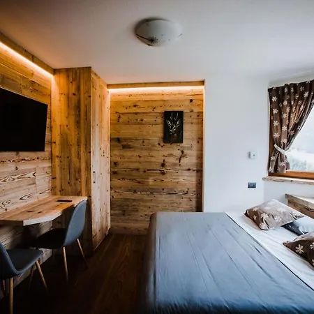 Atelier Della Montagna Bed & Breakfast Zambla Alta Exterior photo
